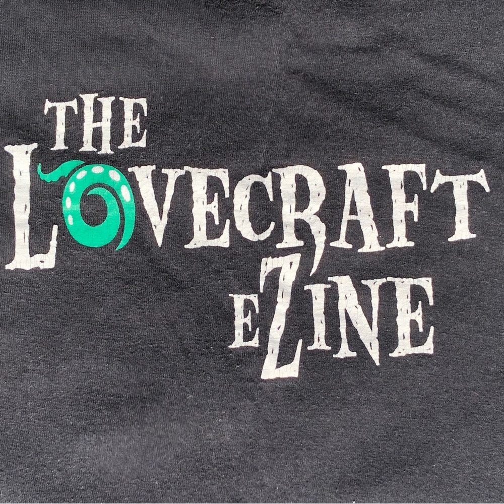 HP Lovecraft eZine "The Case of Charles Dexter Ward" Halloween T-shirt, Size L